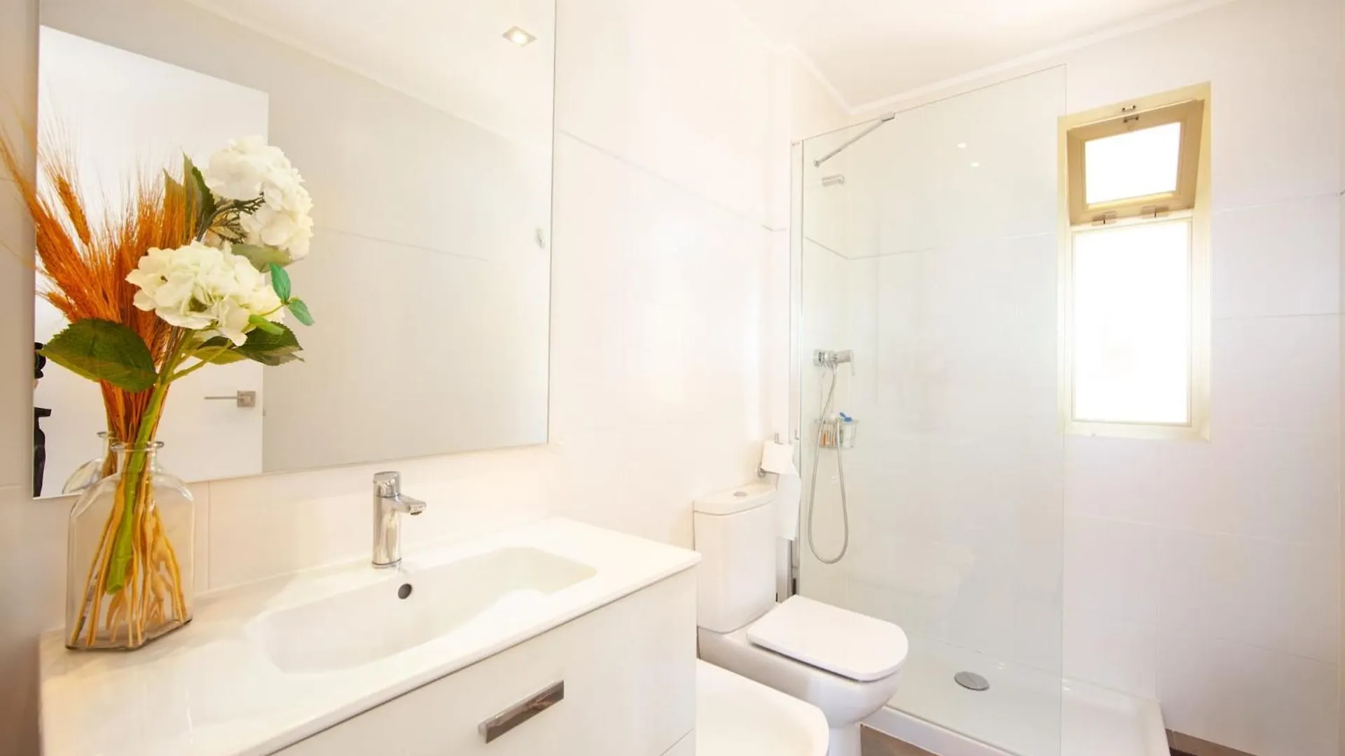 Apartment Pretty Villa With Balcony Marbella