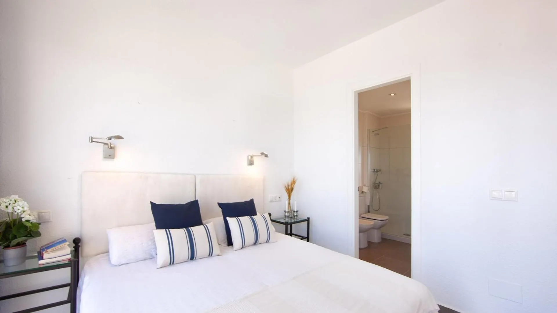 Apartment Pretty Villa With Balcony Marbella